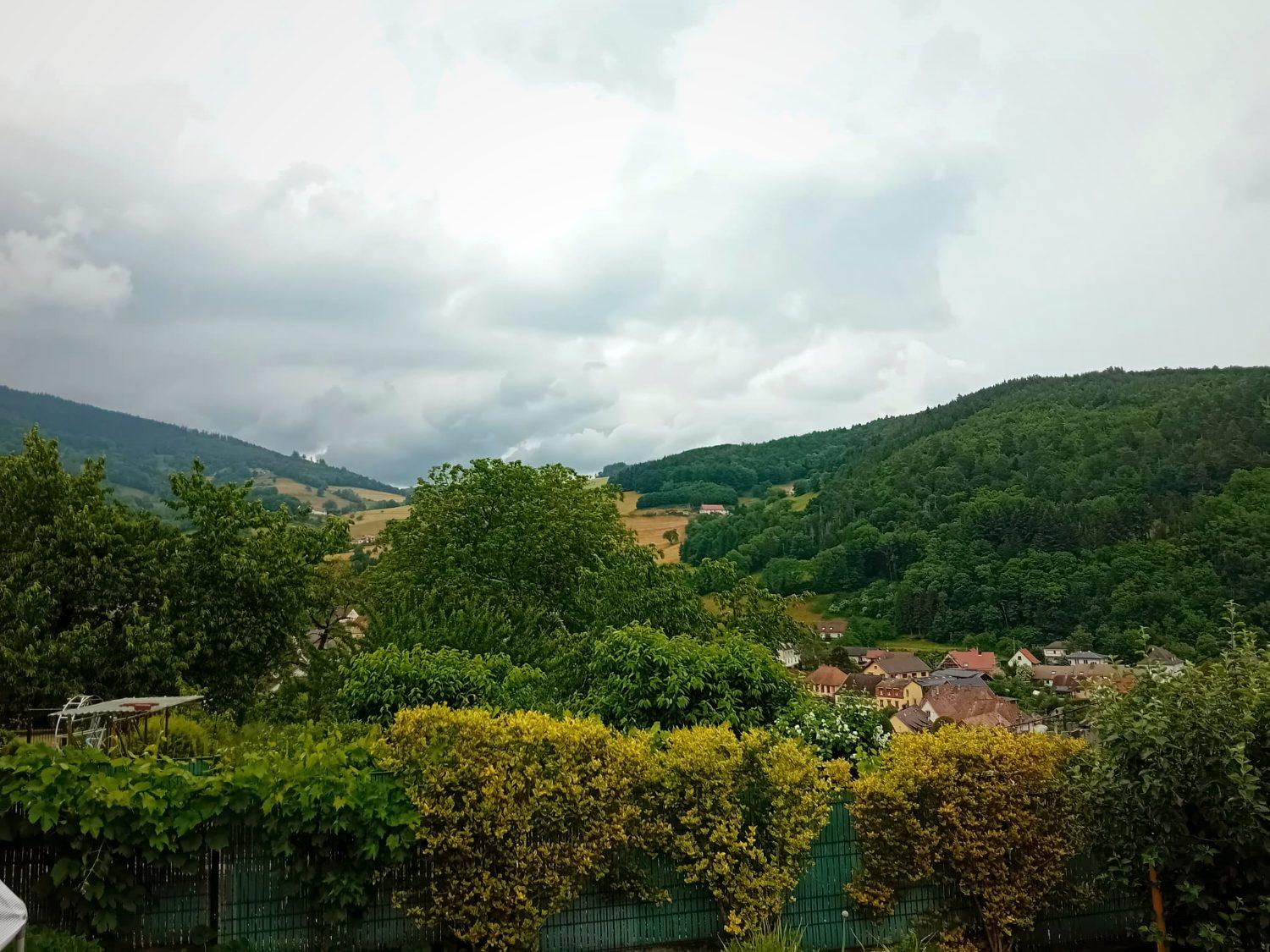 La vallée de Kaysersberg au lever du jour